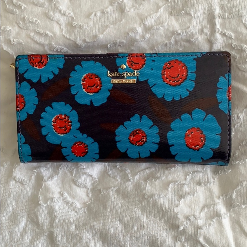 Kate Spade Floral Wallet